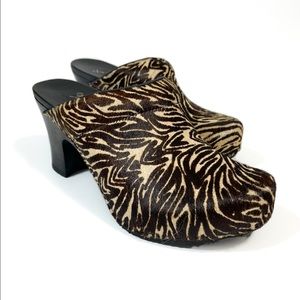 NWOB Dansko Horse Hair Zebra Heeled Mule Clog 9.5